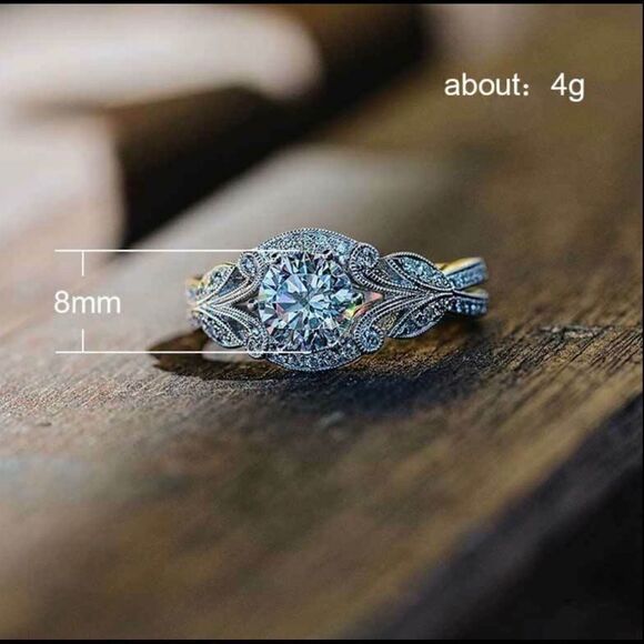 Elegant Silver CZ Diamond Ring - Picture 2 of 4